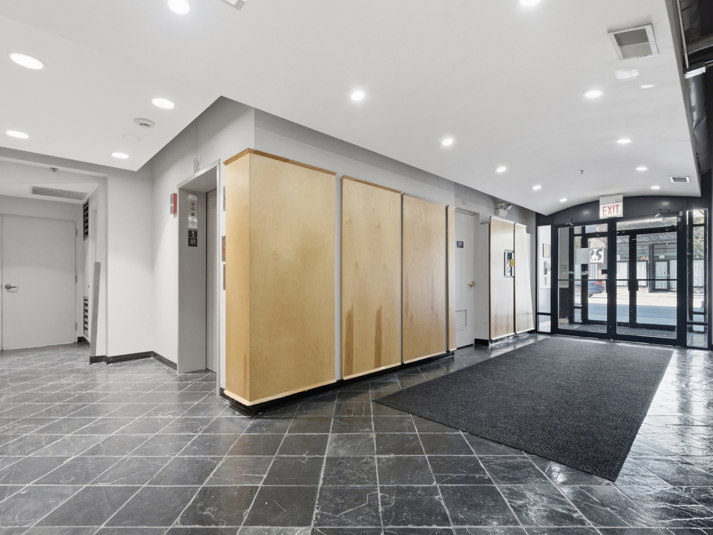1155 W Madison Street 511