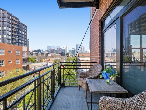 Tiny photo for 1155 W Madison Street #511, Chicago, IL 60607 (MLS # 12636178)