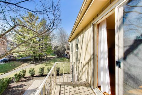 Tiny photo for 19W067 Avenue Normandy South, Oak Brook, IL 60523 (MLS # 12495492)