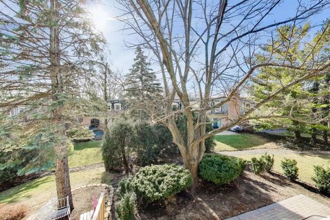 Tiny photo for 19W067 Avenue Normandy South, Oak Brook, IL 60523 (MLS # 12495492)