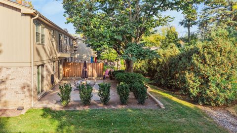 Tiny photo for 19W067 Avenue Normandy South, Oak Brook, IL 60523 (MLS # 12495492)