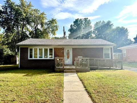 Tiny photo for 903 Boston Road, Marion, IL 62959 (MLS # 12785824)