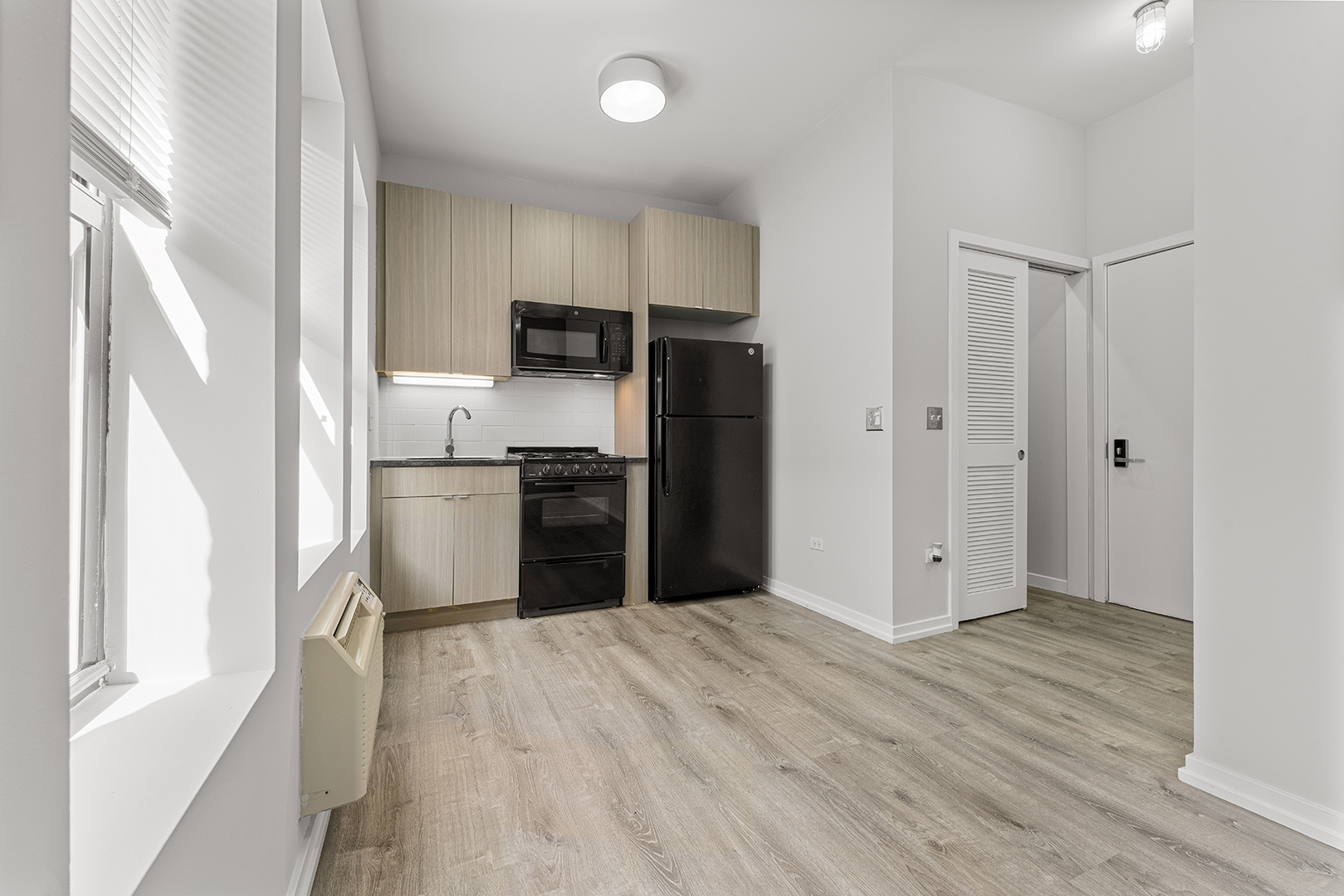 4875 N Magnolia Avenue 311