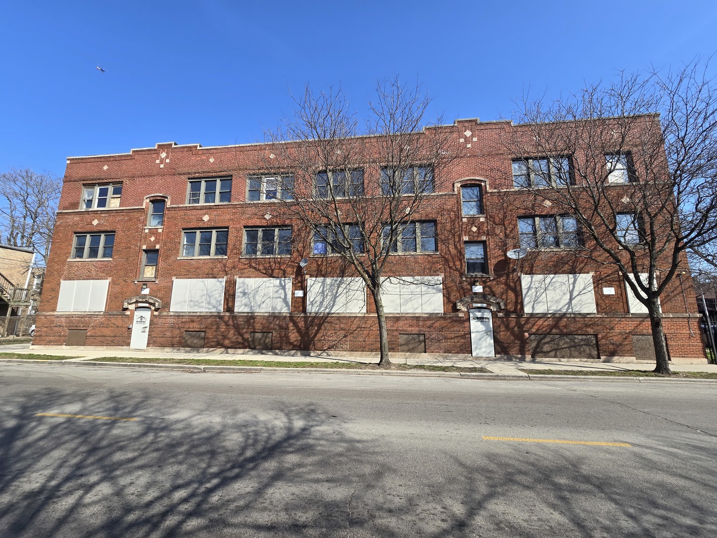 7546 S Peoria Street