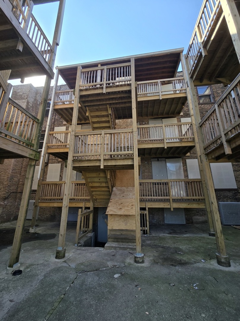 7546 S Peoria Street