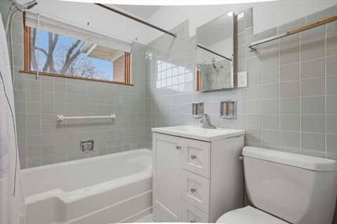 Tiny photo for 906 S Kirk Avenue, Elmhurst, IL 60126 (MLS # 12579557)