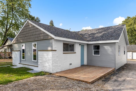 Photo of 109 Raffel Road, Woodstock, IL 60098 (MLS # 12694793)