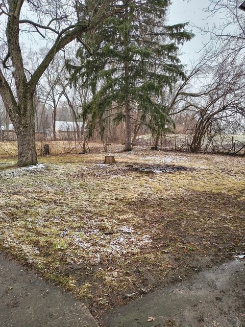 Tiny photo for 1803 N Riverside Drive, McHenry, IL 60050 (MLS # 12595112)