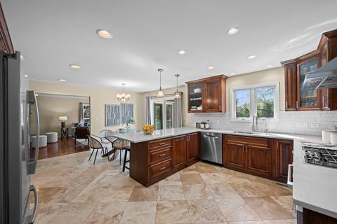 Tiny photo for 26 Brandywine Road, South Barrington, IL 60010 (MLS # 12640104)