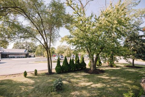 A home in Hickory Hills