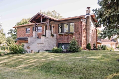 A home in Hickory Hills