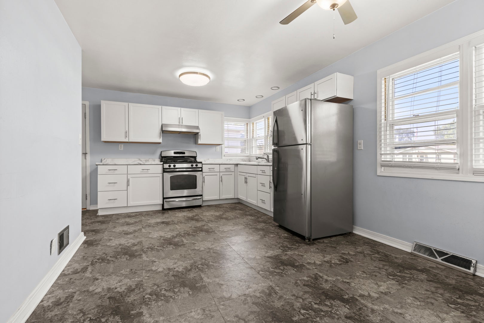 307 SUPERIOR Avenue