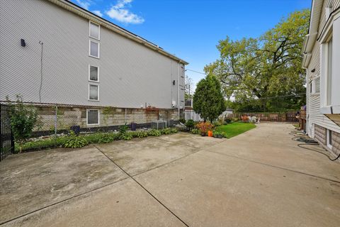 Tiny photo for 11846 S Vincennes Avenue, Chicago, IL 60643 (MLS # 12490525)