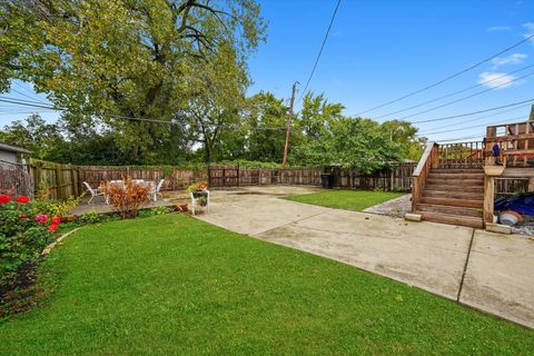 Tiny photo for 11846 S Vincennes Avenue, Chicago, IL 60643 (MLS # 12490525)