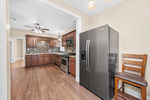 Tiny photo for 11846 S Vincennes Avenue, Chicago, IL 60643 (MLS # 12490525)
