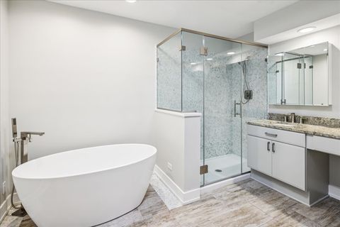 Tiny photo for 114 PENN Court, Glenview, IL 60026 (MLS # 12490243)