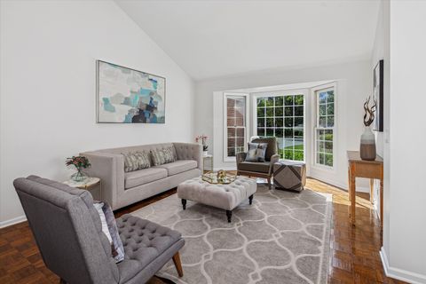 Tiny photo for 114 PENN Court, Glenview, IL 60026 (MLS # 12490243)