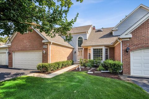 Photo of 114 PENN Court, Glenview, IL 60026 (MLS # 12490243)