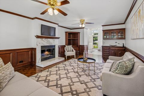 Tiny photo for 114 PENN Court, Glenview, IL 60026 (MLS # 12490243)