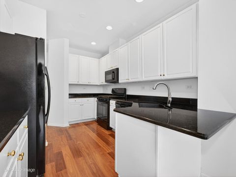 Tiny photo for 31104 Carpenter Court, Warrenville, IL 60555 (MLS # 12528292)