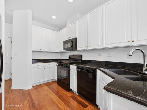 Tiny photo for 31104 Carpenter Court, Warrenville, IL 60555 (MLS # 12528292)