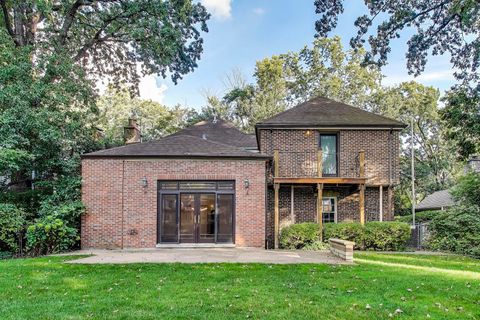 Tiny photo for 6420 N Navajo Avenue, Chicago, IL 60646 (MLS # 12596286)