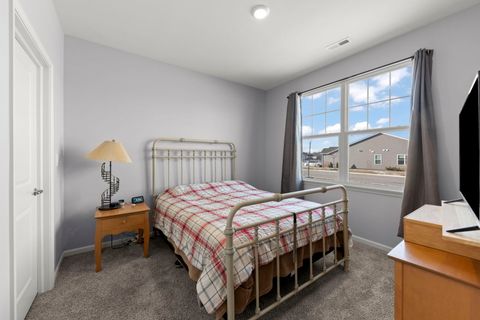 Tiny photo for 906 Homerton Boulevard, North Aurora, IL 60542 (MLS # 12561936)