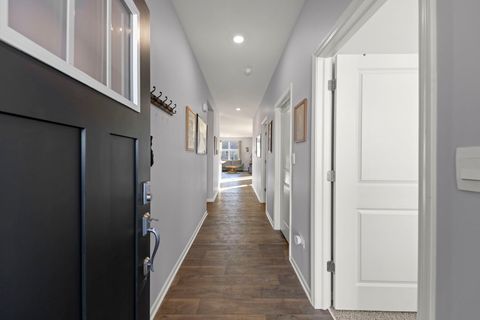 Tiny photo for 906 Homerton Boulevard, North Aurora, IL 60542 (MLS # 12561936)