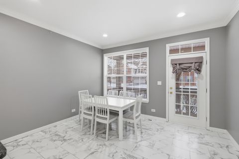 Tiny photo for 829 Linden Circle, Hoffman Estates, IL 60169 (MLS # 12590088)