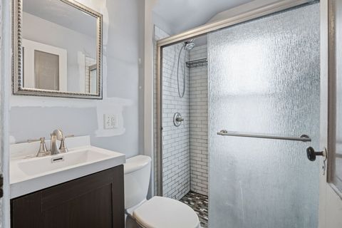 Tiny photo for 1508 W Lombard Street, Davenport, IA 52804 (MLS # 12551568)