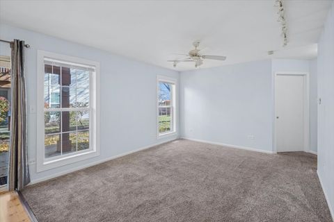 Tiny photo for 120 N Cathy Lane #120, Mount Prospect, IL 60056 (MLS # 12493479)