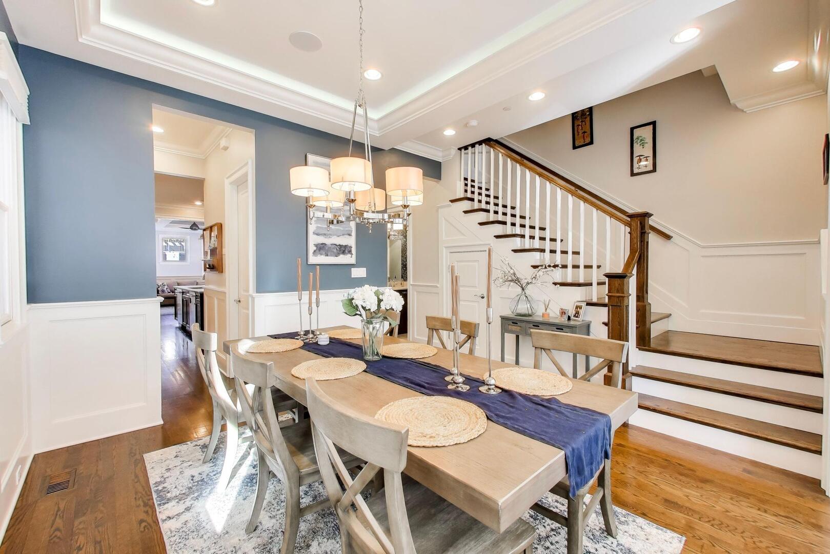 1428 W George Street