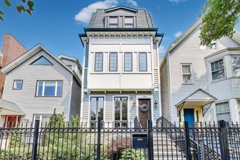 1428 W George Street Chicago IL 60657