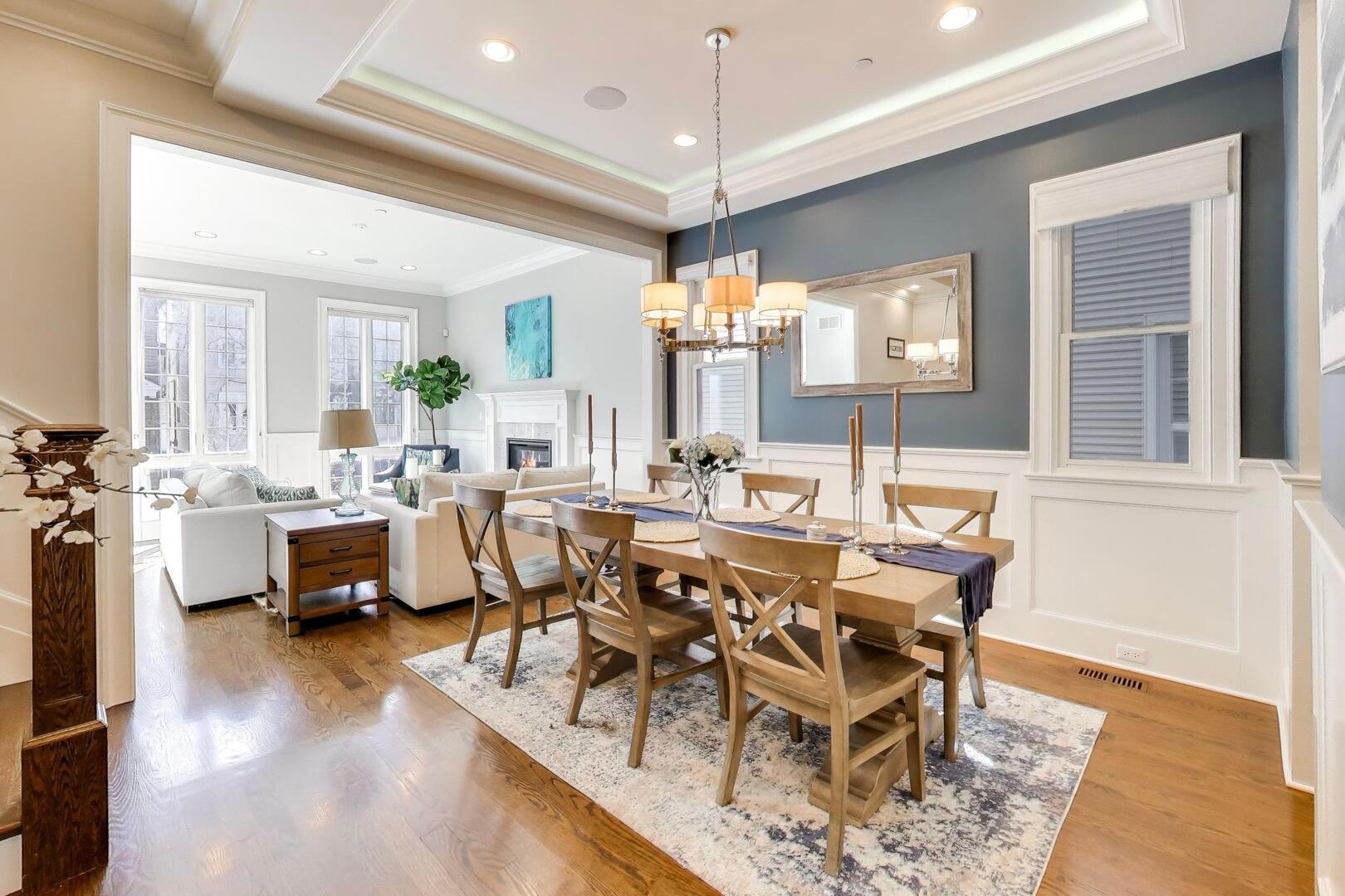 1428 W George Street