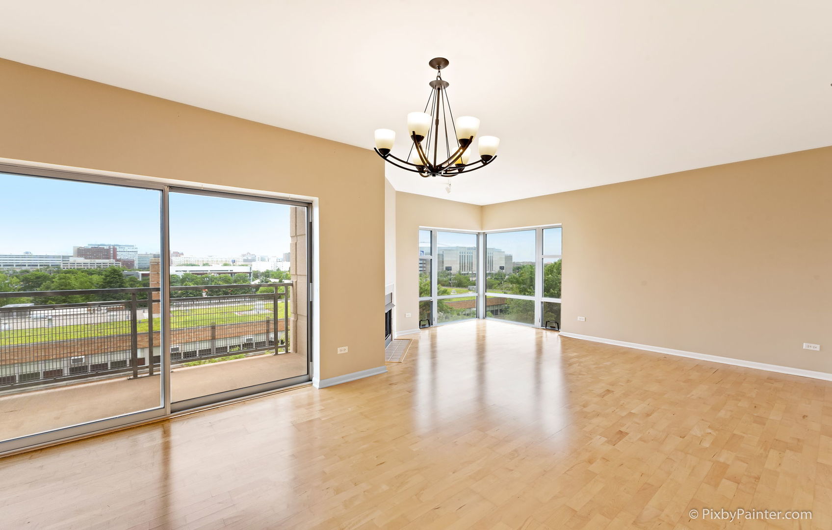 100 N Hermitage Avenue 501