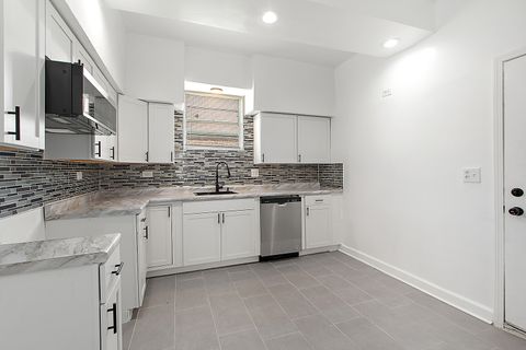 Tiny photo for 6541 S Hermitage Avenue, Chicago, IL 60636 (MLS # 12402821)