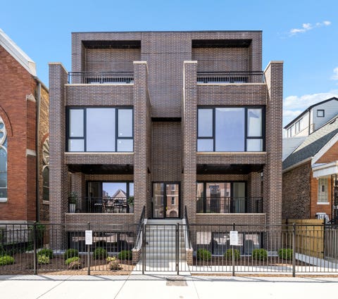 Photo of 2023 W Augusta Boulevard #1W, Chicago, IL 60622 (MLS # 12742359)