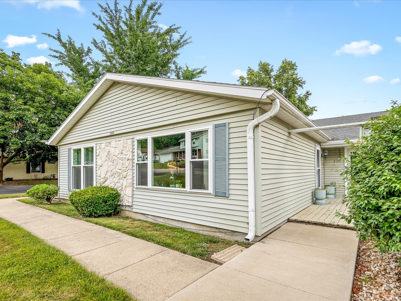 3200 W Carthage Drive 3