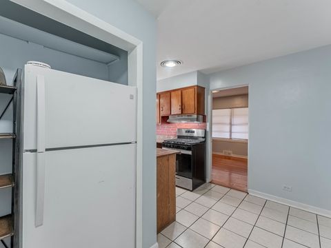 Tiny photo for 3847 Euclid Avenue, Berwyn, IL 60402 (MLS # 12635307)
