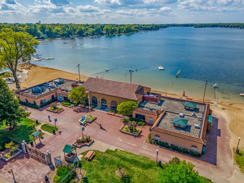 Tiny photo for 421 Lake Avenue, Crystal Lake, IL 60014 (MLS # 12512209)