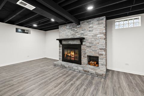 Tiny photo for 421 Lake Avenue, Crystal Lake, IL 60014 (MLS # 12512209)