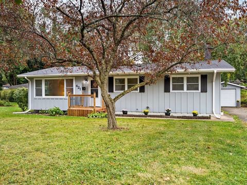 421 Lake Avenue Crystal Lake IL 60014