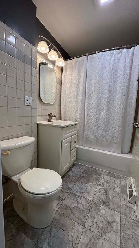 Tiny photo for 421 Lake Avenue, Crystal Lake, IL 60014 (MLS # 12512209)