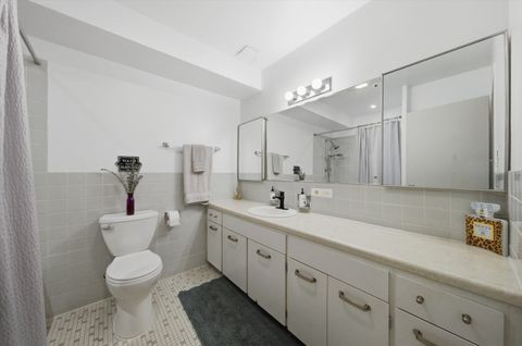 Tiny photo for 201 S Maple Avenue #103, Oak Park, IL 60302 (MLS # 12624148)