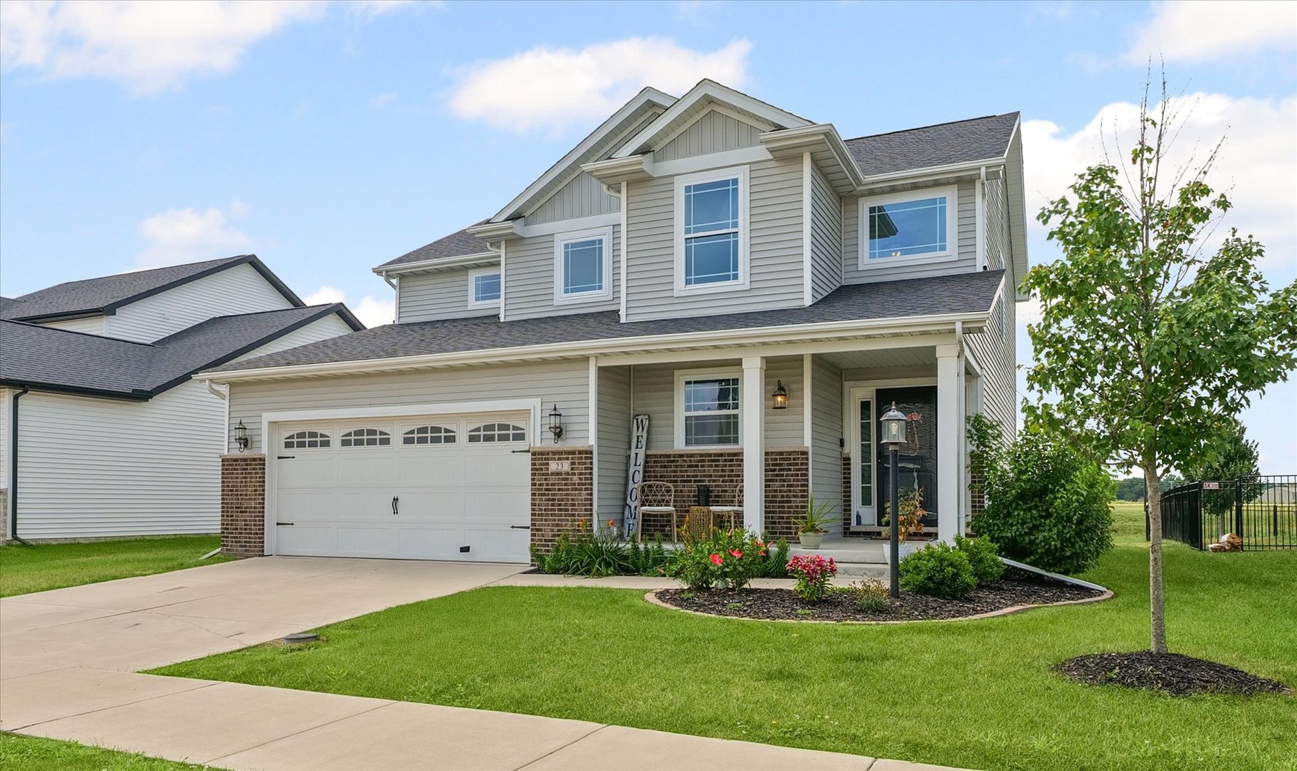 23 Lodge Trail