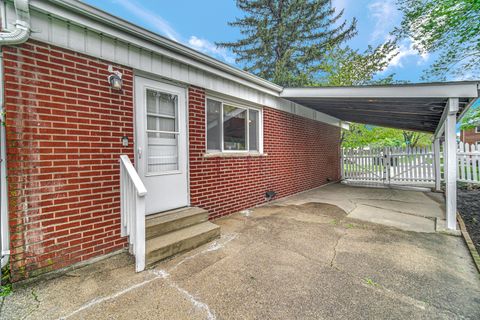 Tiny photo for 8322 Central Avenue, Morton Grove, IL 60053 (MLS # 12631770)