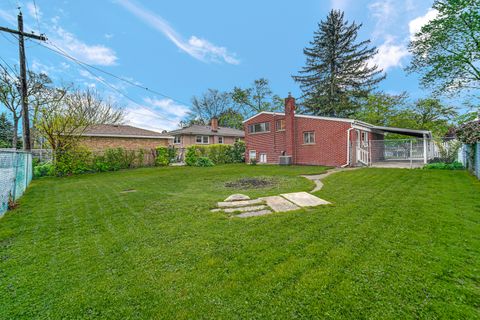 Tiny photo for 8322 Central Avenue, Morton Grove, IL 60053 (MLS # 12631770)