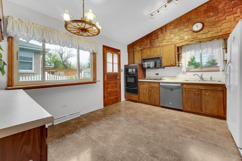 Tiny photo for 8322 Central Avenue, Morton Grove, IL 60053 (MLS # 12631770)