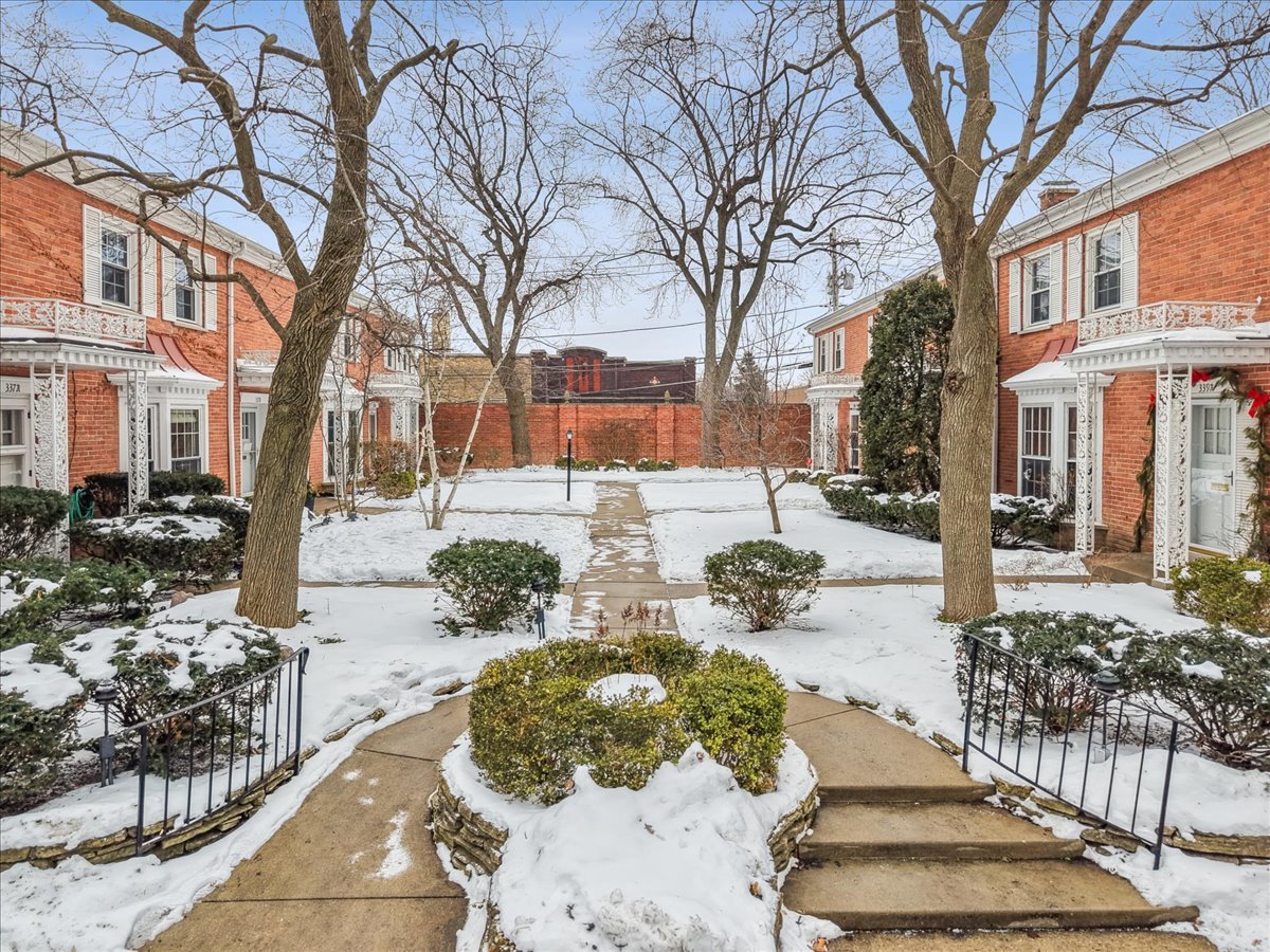 339 Greenleaf Avenue D