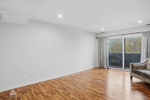 Tiny photo for 7301 Willow Springs Road #207, Countryside, IL 60525 (MLS # 12528387)